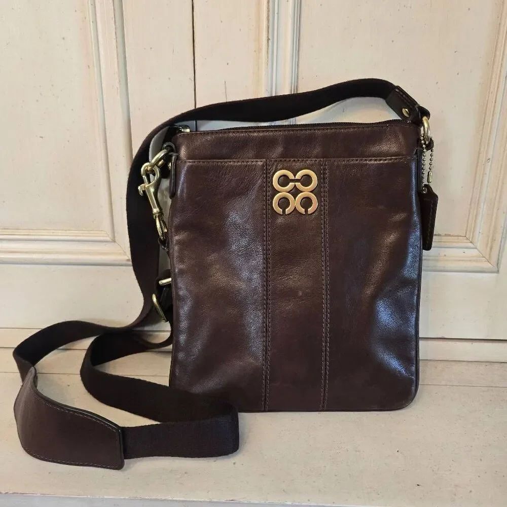 Coach Julia Op Art Swingpack Crossbody Leather Mahogany Brown